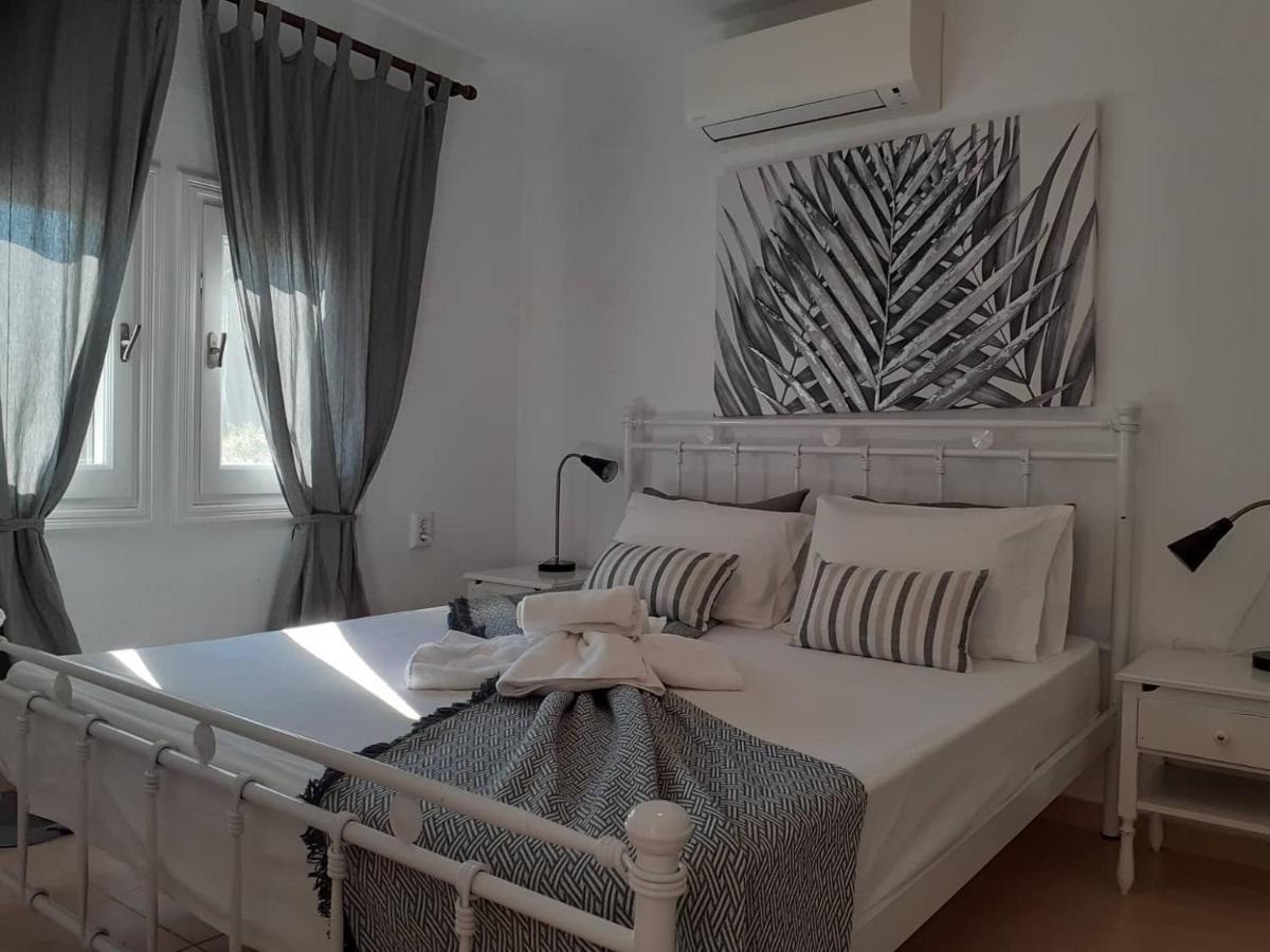 Villa Tillia Panormos  エクステリア 写真